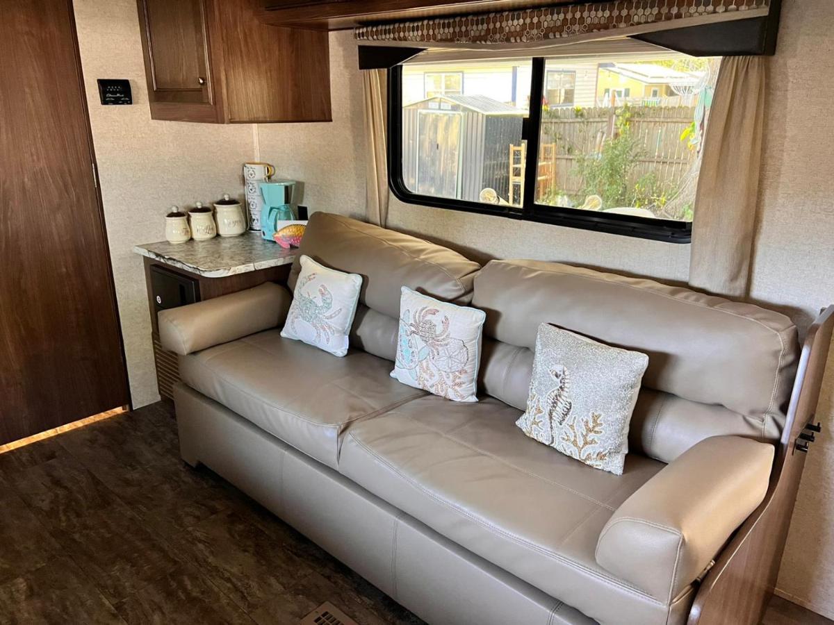 לארגו Rv Camper Paradise On The Wheels In Clearwater Beaches מראה חיצוני תמונה