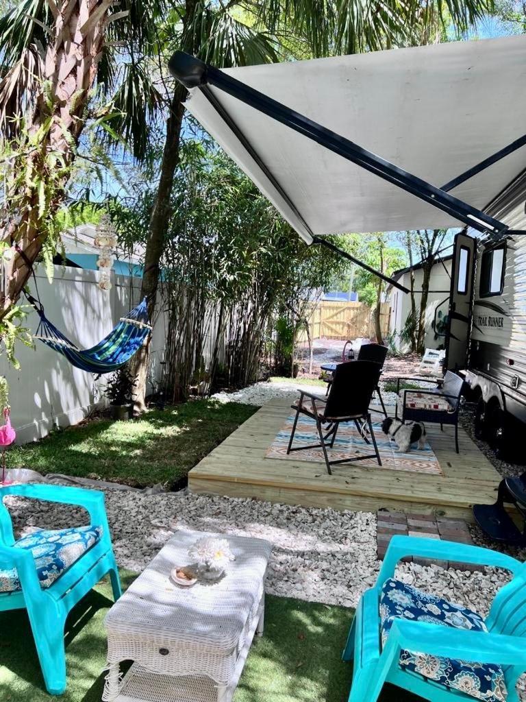 לארגו Rv Camper Paradise On The Wheels In Clearwater Beaches מראה חיצוני תמונה