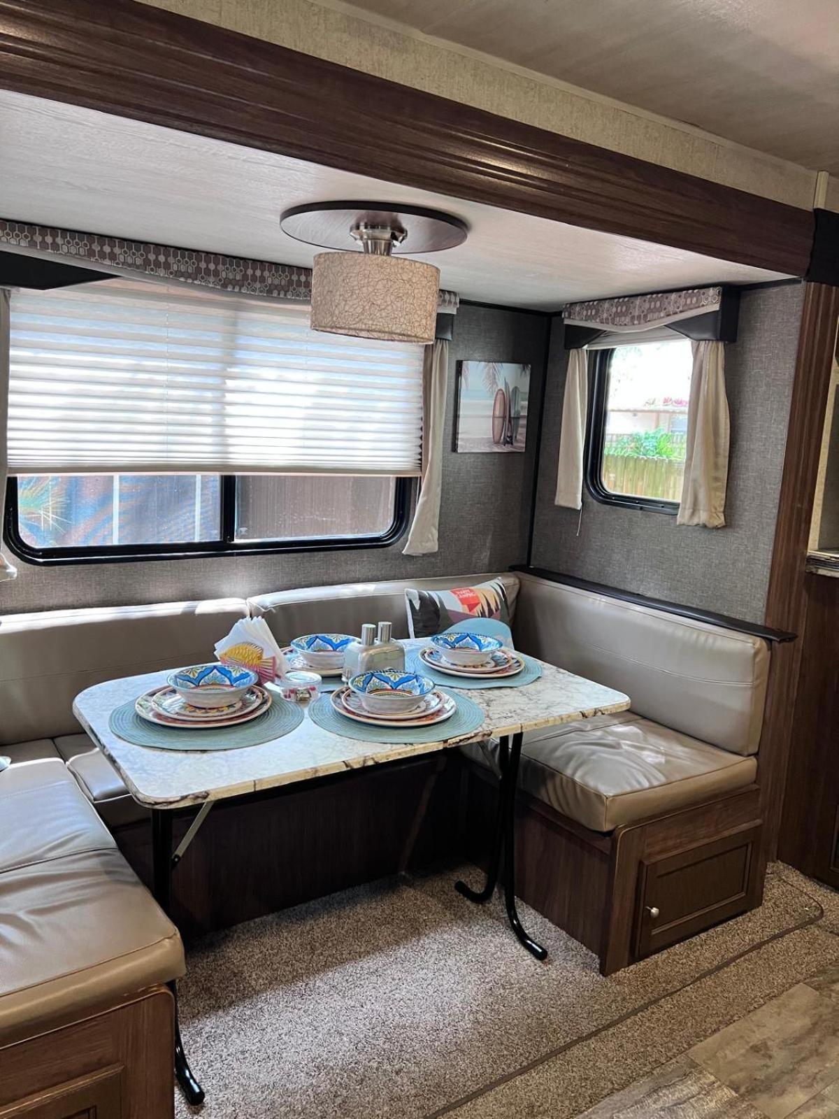 לארגו Rv Camper Paradise On The Wheels In Clearwater Beaches מראה חיצוני תמונה